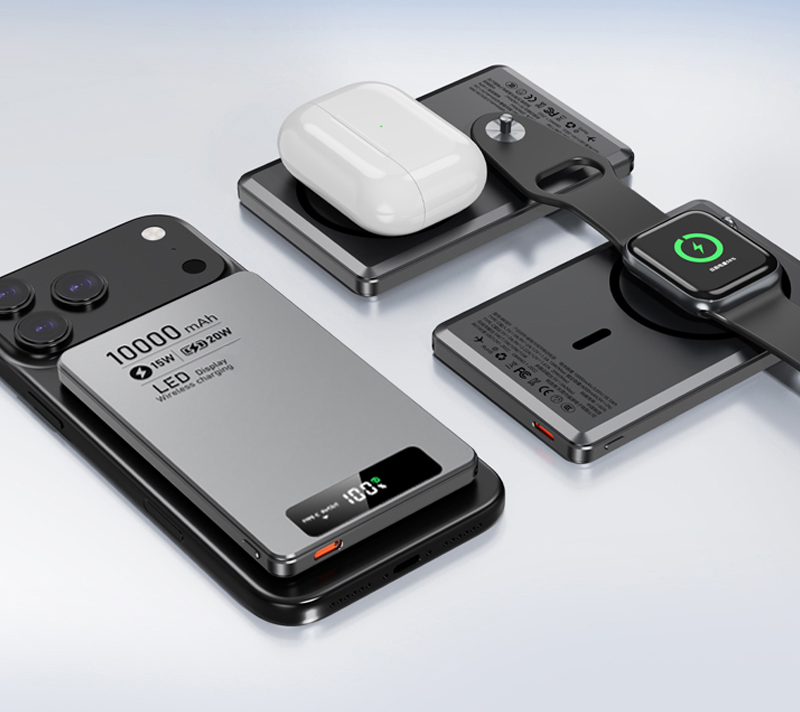 Magnetic compact fast charging wireless power bank